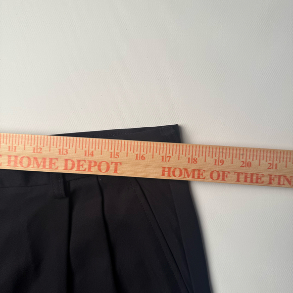 Bolle Tech Black Golf Shorts sz 40 - Picture 3 of 6